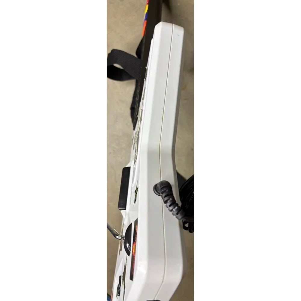 Guitar Hero Xplorer Red Octane WIRED 95065 Xbox 360 No USB Breakaway Cable